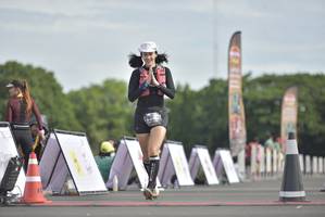 BIB: 
                            <button type="button" onclick="openModal(4933591)" class="btn btn-primary btn-sm float-right btn-popup" data-toggle="modal" data-target=".modal-high-quality">
                        <i class="fas fa-shopping-cart"></i> Add to Cart
                    </button>
                                            <button type="button" onclick="isThisMe(4933591, true)" class="btn btn-success btn-sm float-right btn-popup btn-isme hidden" data-toggle="tooltip" data-placement="bottom" title="นี่คือรูปของคุณใช่ไหม คลิกที่นี่เพื่อเอาเข้าอัลบั้ม">
                        <i class="fas fa-plus"></i> Add to album
                    </button>
                    <button type="button" onclick="isThisMe(4933591, false)" class="btn btn-warning btn-sm float-right btn-popup btn-isnotme hidden">
                        <i class="fas fa-ban"></i> Remove from album
                    </button>